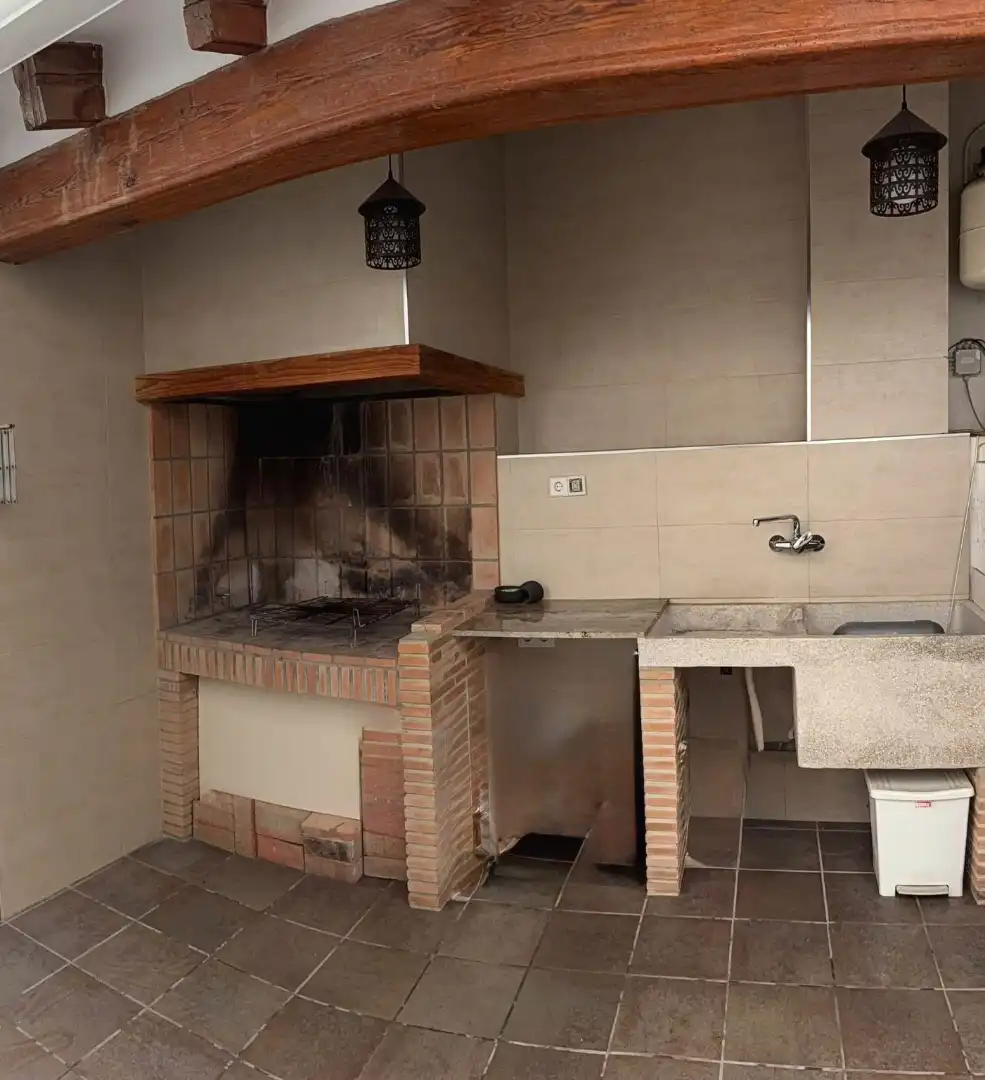 Ground floor for rent in Ador, Valencia