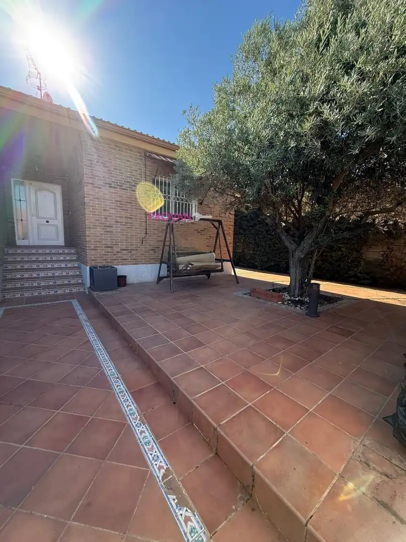 Terraza de Casa o chalet en venta en Torres de la Alameda con Aire acondicionado, Calefacción y Terraza