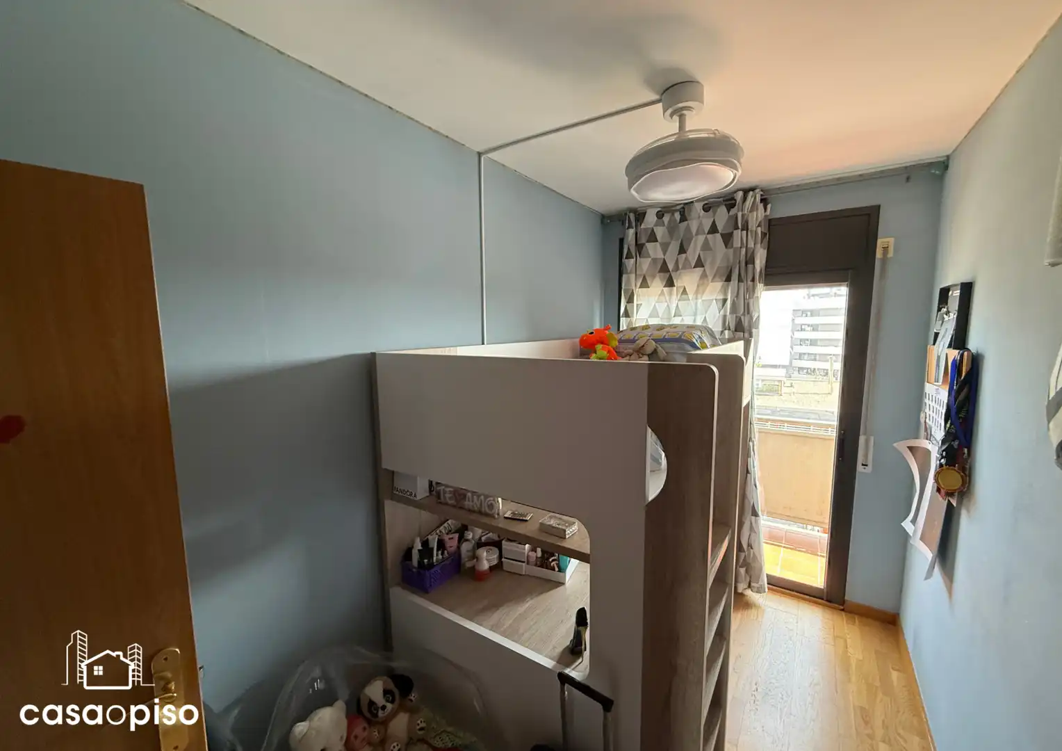 Terraza de Piso en venta en Terrassa con Calefacción y Trastero