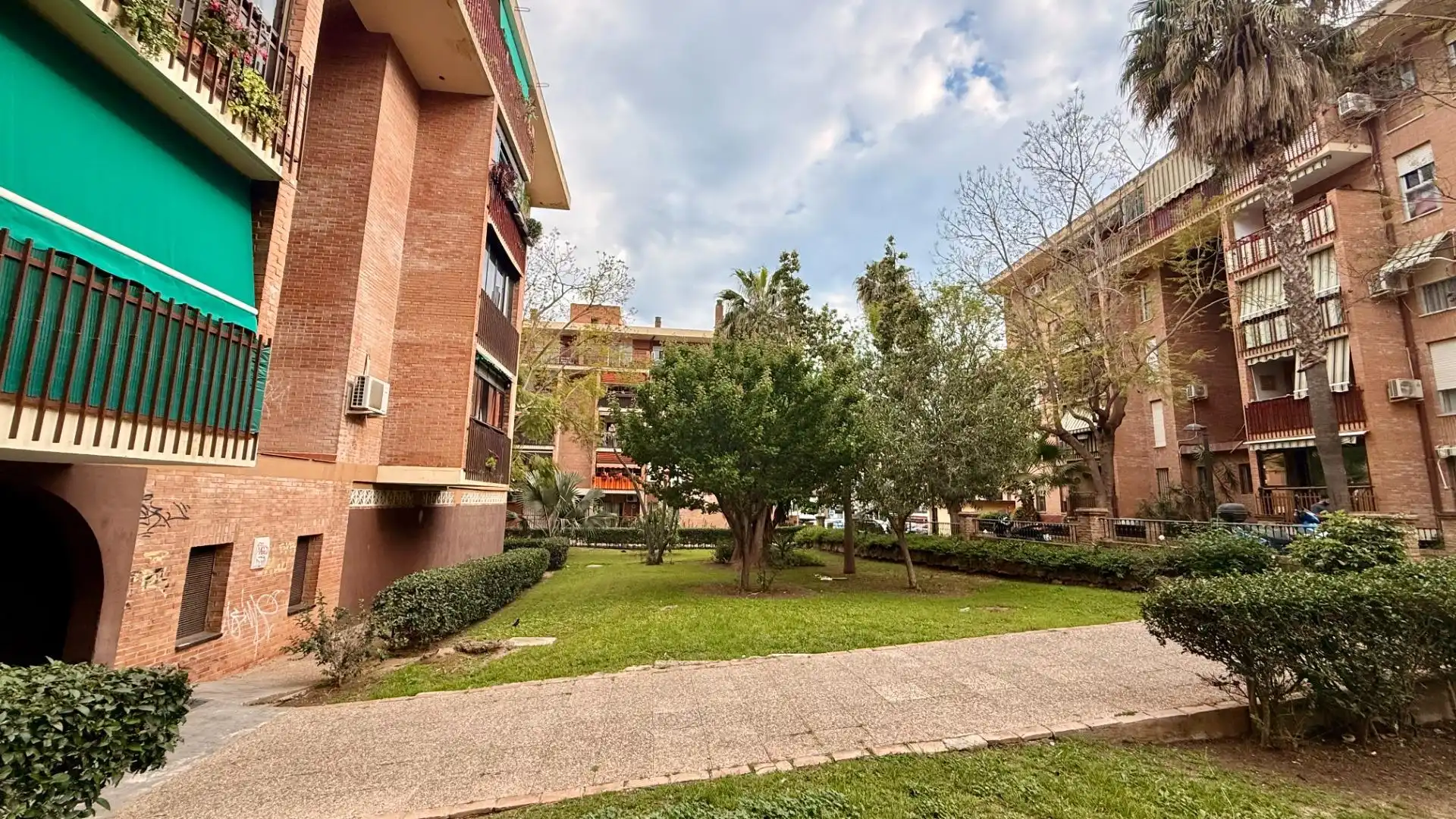 Vista exterior de Piso en venta en Benalmádena con Aire acondicionado y Terraza