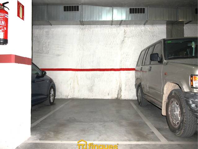 Garaje en Venta en Col.legis Nous
