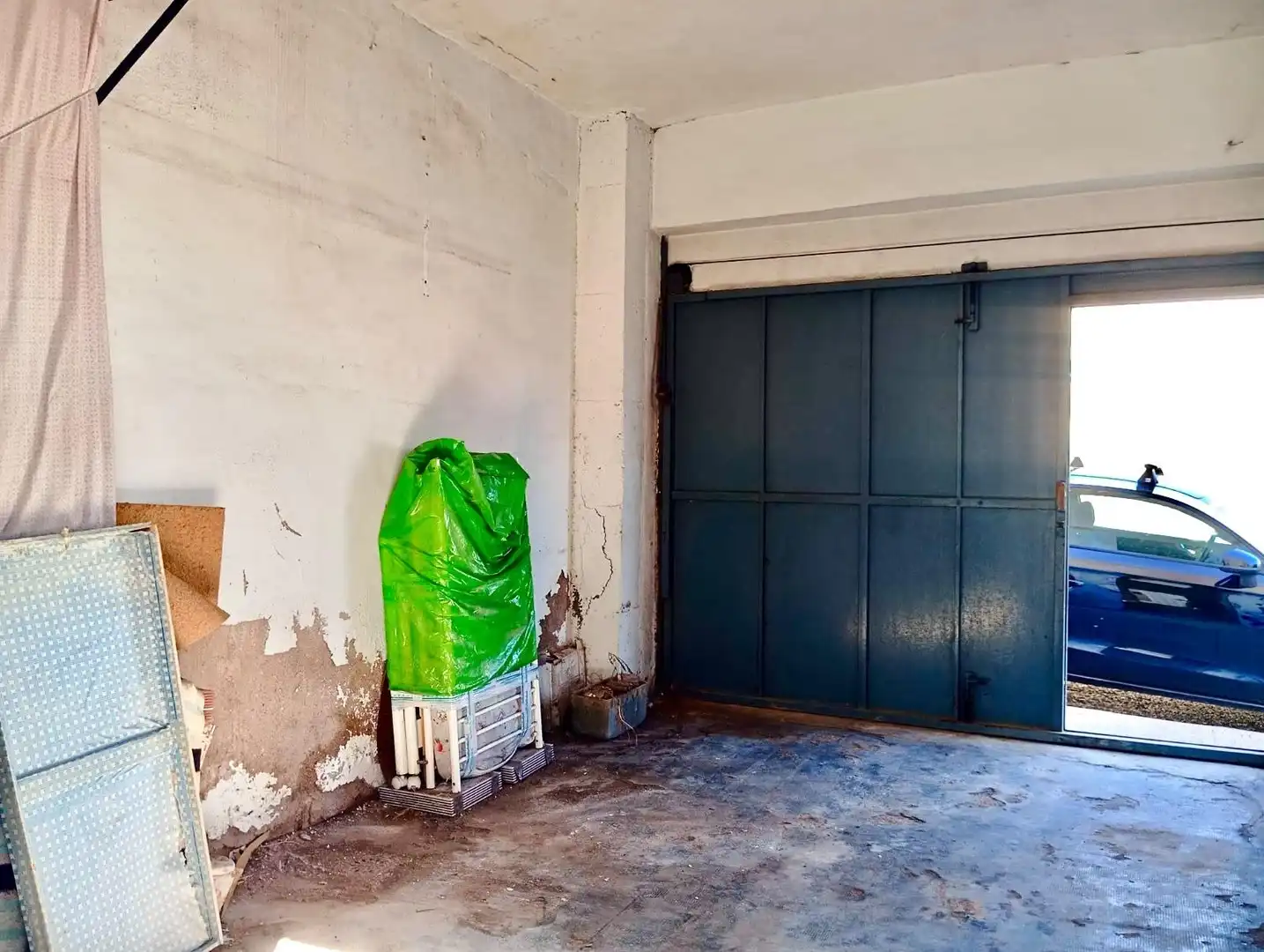 Parking de Casa adosada en venta en Cartagena ciudad