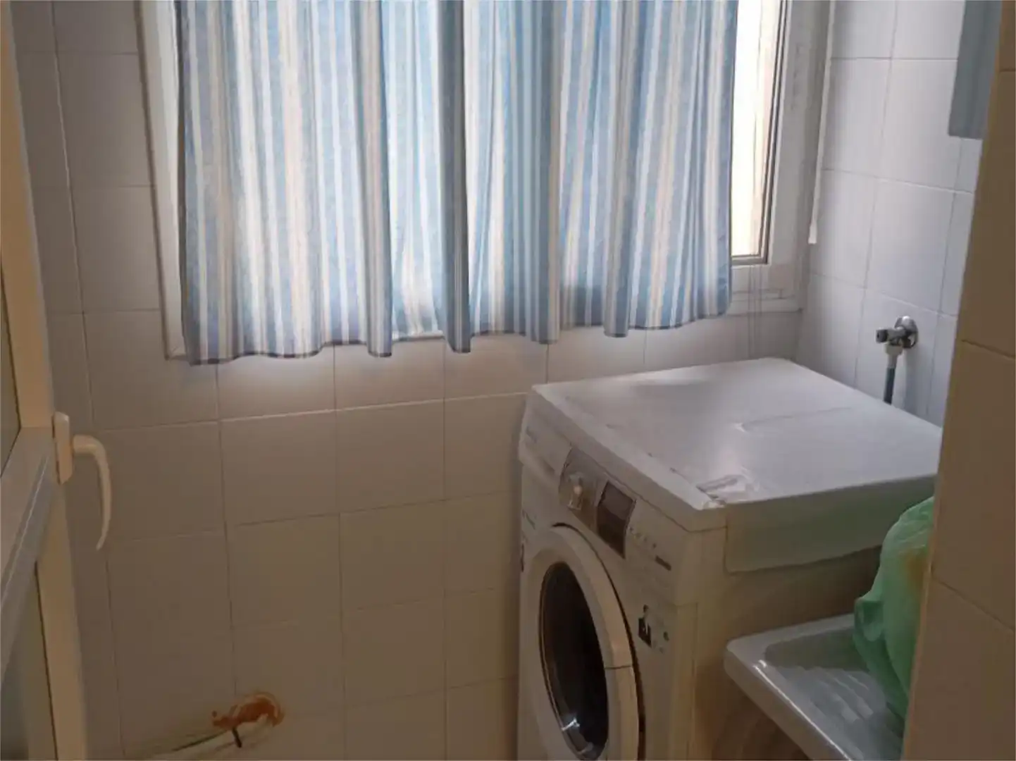 Badezimmer von Wohnung zur Miete in Casco Antiguo