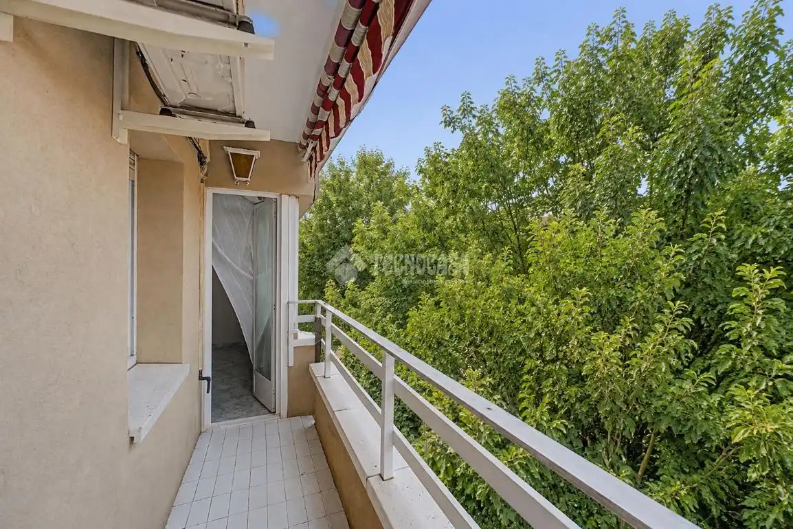 Terraza de Piso en venta en Cornellà de Llobregat con Aire acondicionado y Balcón
