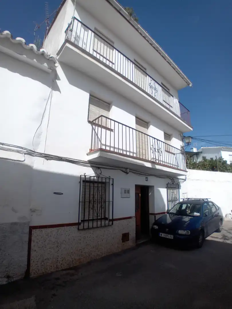 Maison mitoyenne avec jardin à vendre à Alozaina, imagen 2