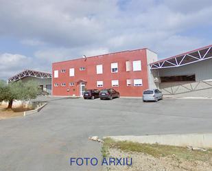 Vista exterior de Nau industrial en venda en La Sénia