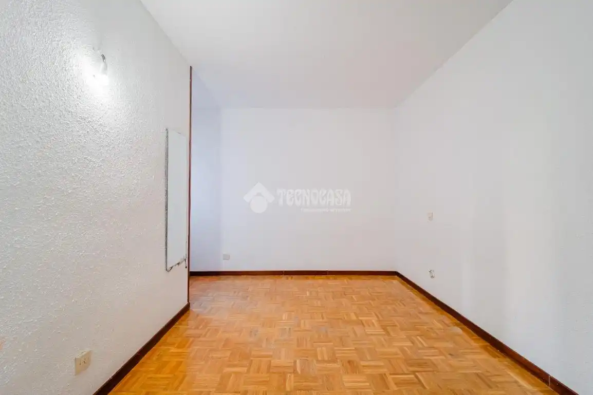 Habitación de Piso en venta en Covibar - Pablo Iglesias