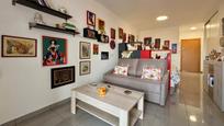 Sala d'estar de Estudi en venda en Puerto de la Cruz amb Balcó