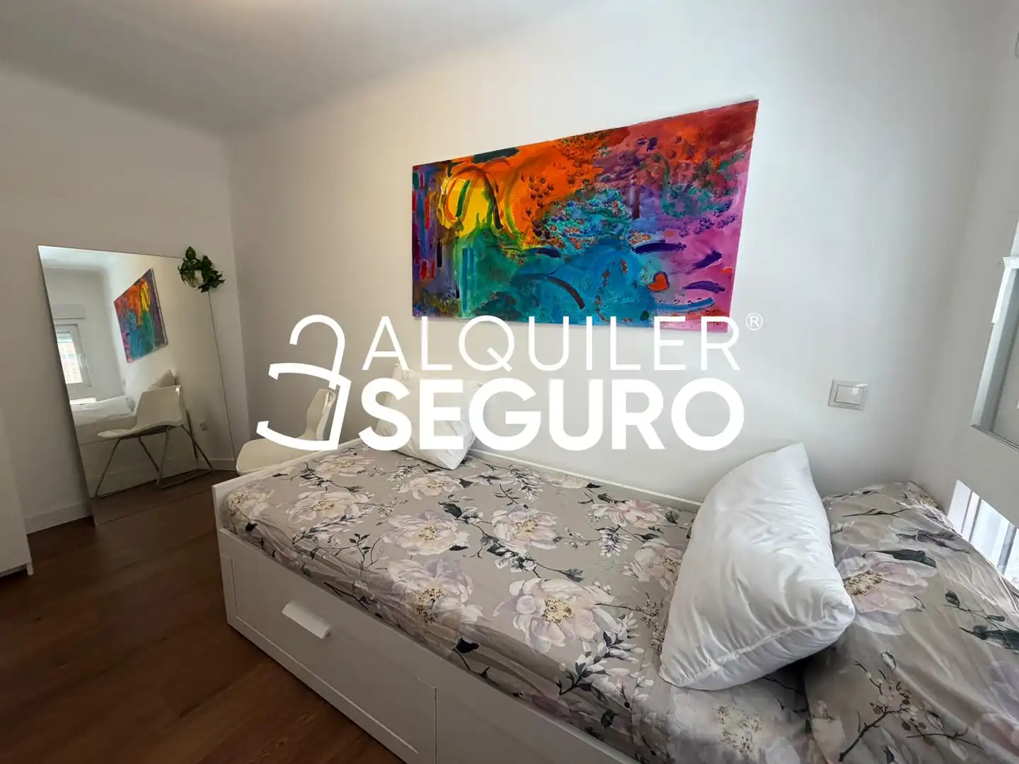 Bedroom of Flat for rent in Madrid  with Air Conditioner and Furnished