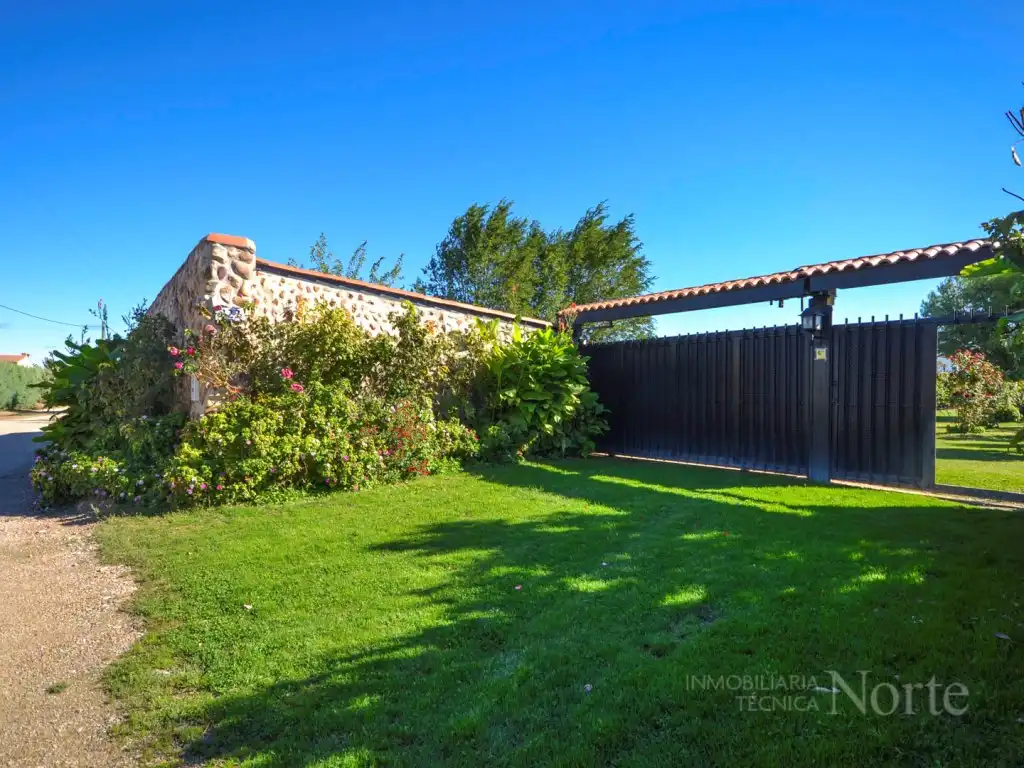 Jardín de Casa o chalet en venta en Fuente El Saz de Jarama, Madrid