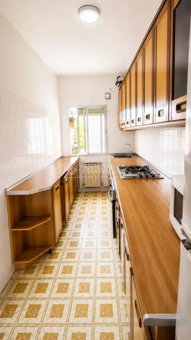 Cocina de Piso en venta en Madrid con Calefacción
