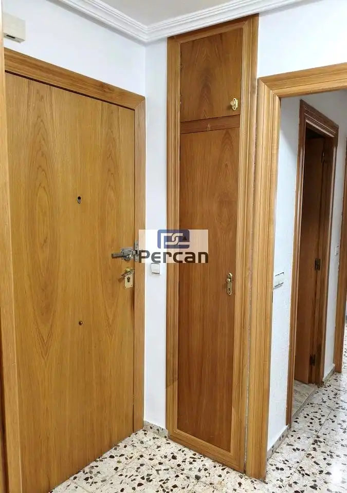 Wohnung zum Verkauf in El Campello mit Klimaanlage und Möbliert
