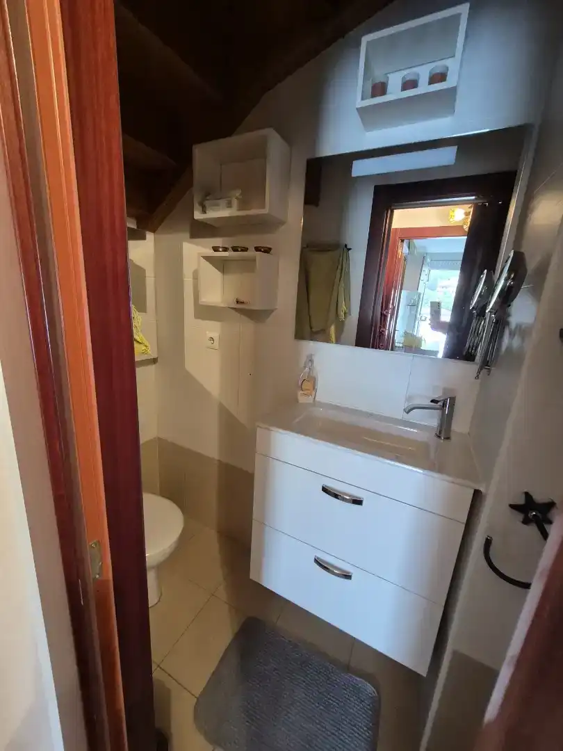 Baño de Piso en venta en Piélagos con Parquet, Amueblado y Horno