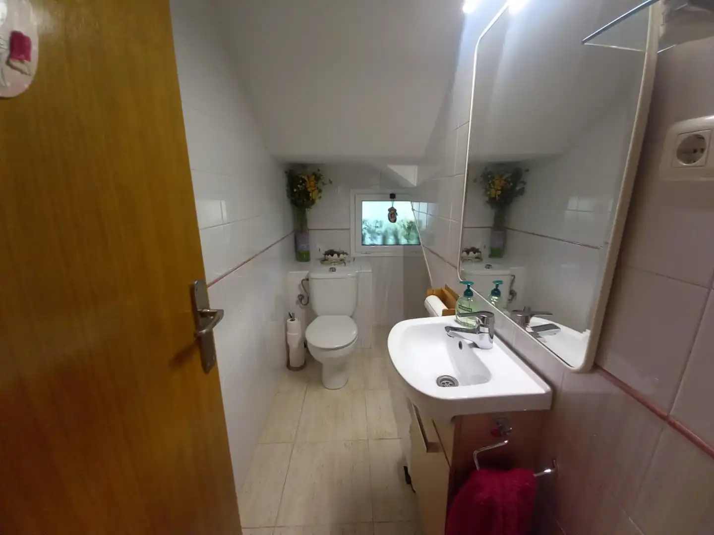Baño de Casa adosada en venta en Lliçà d'Amunt con Calefacción, Jardín privado y Amueblado