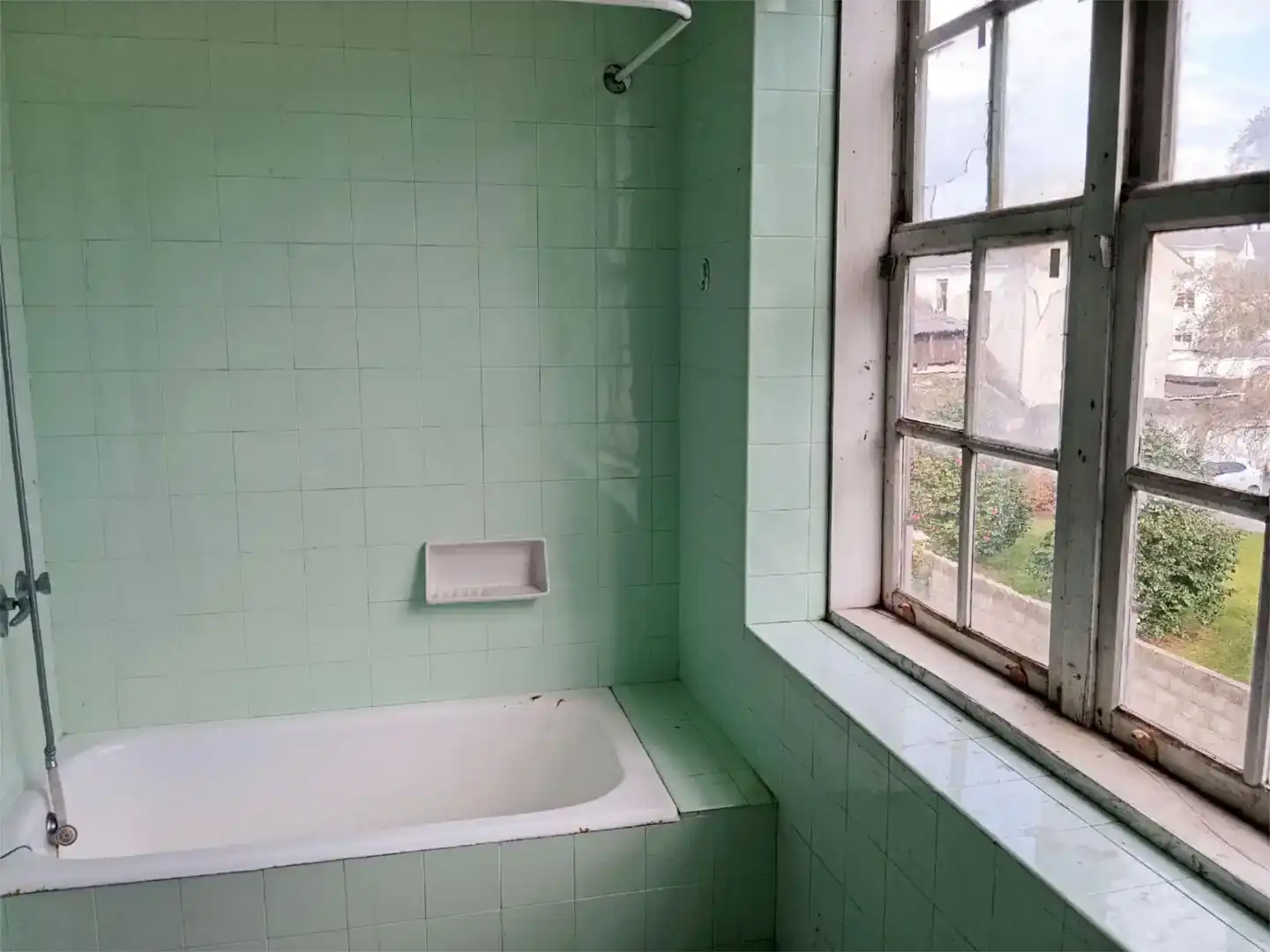 Bany de Casa o xalet en venda en El Franco  amb Balcó