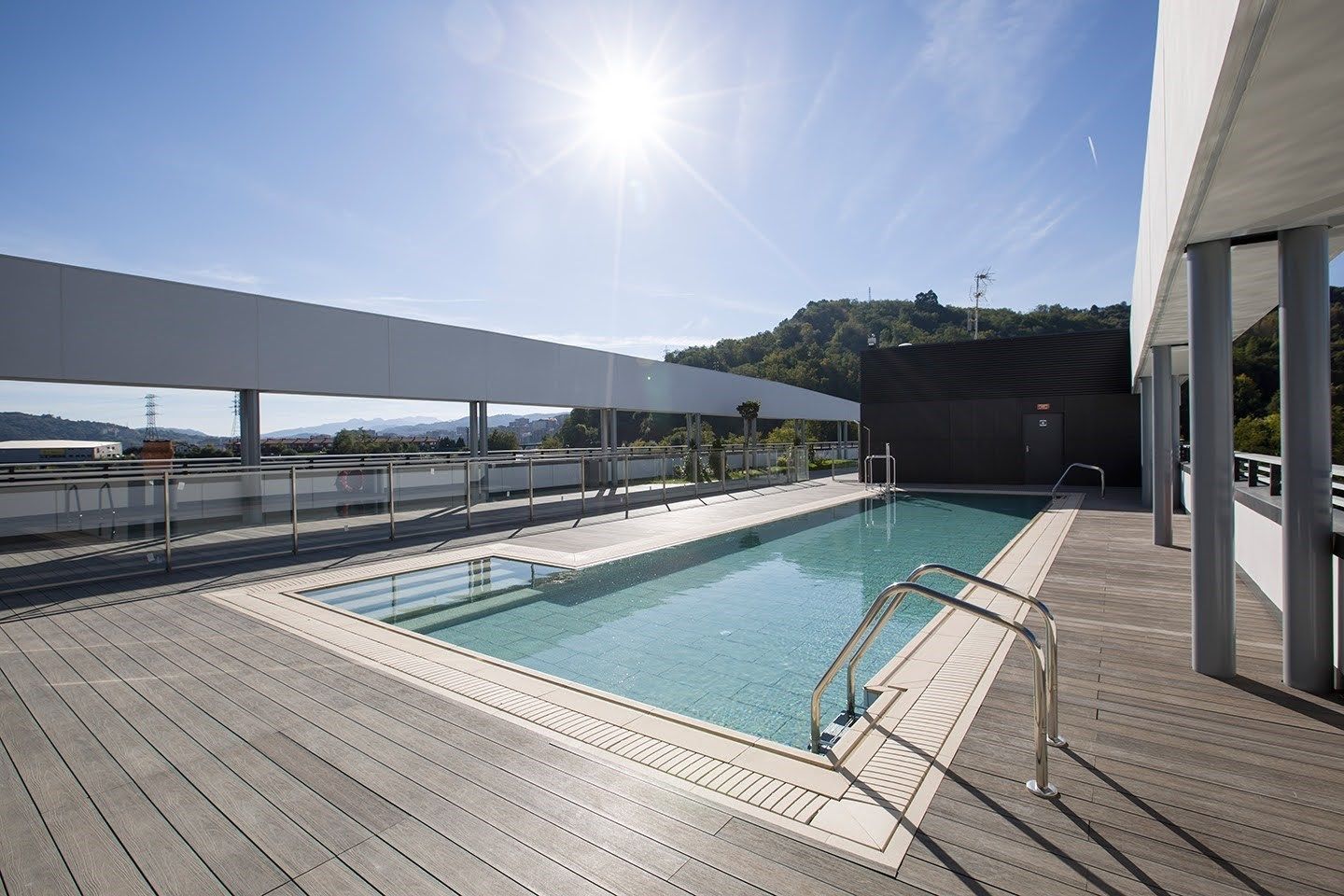 Swimming pool of Flat to rent in Bilbao   with Terrace and Storage room