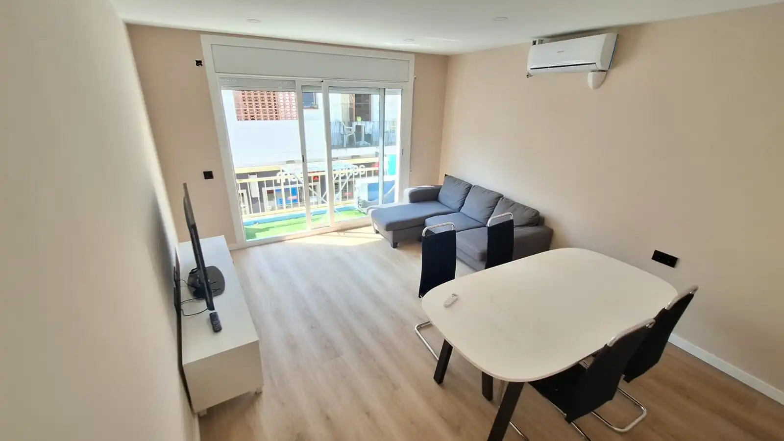 Wohnzimmer von Wohnungen zur Miete in Calafell