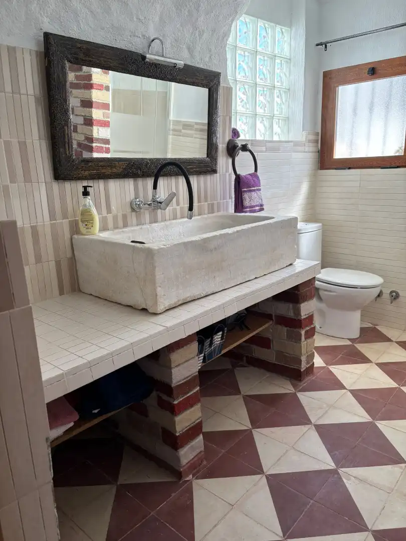 Bathroom of Country homes for rent in Cuevas del Campo  with Furnished and Pets allowed