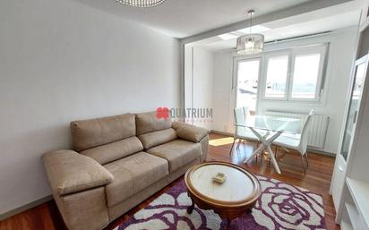 Living room of Flat to rent in Santiago de Compostela   with Heating, Terrace and Furnished