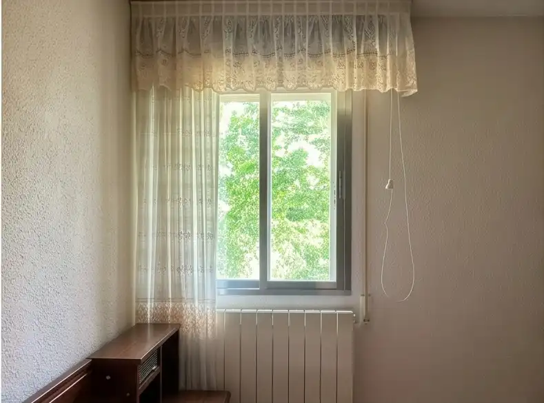 Piso en venta en Calle de Navalmoral de la Mata, Las Águilas