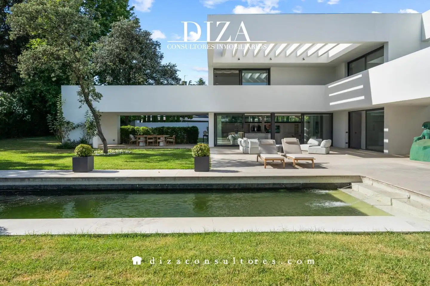Jardín de Casa o chalet en venta en Madrid