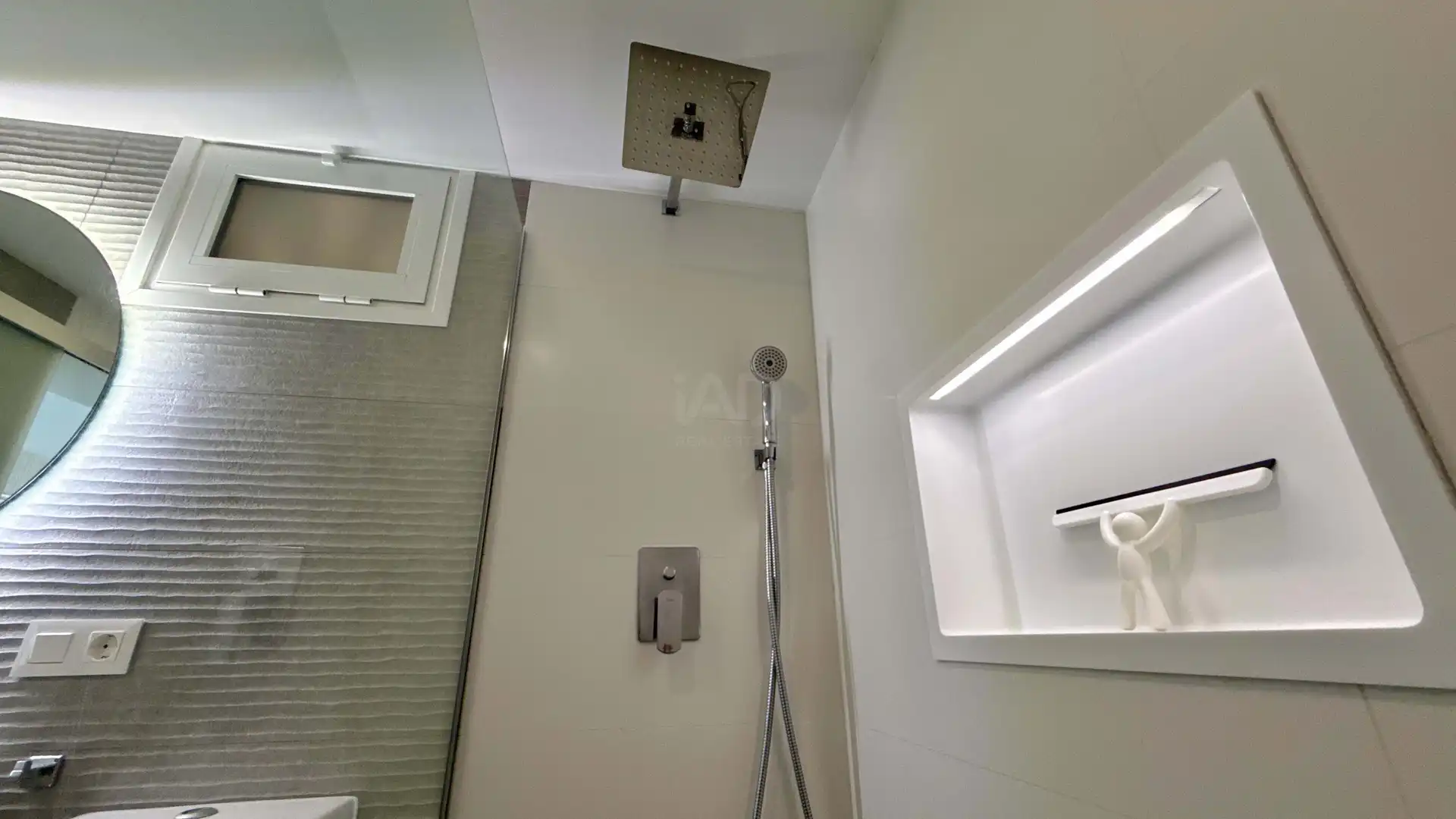Bany de Pis en venda en Adeje amb Terrassa i Piscina