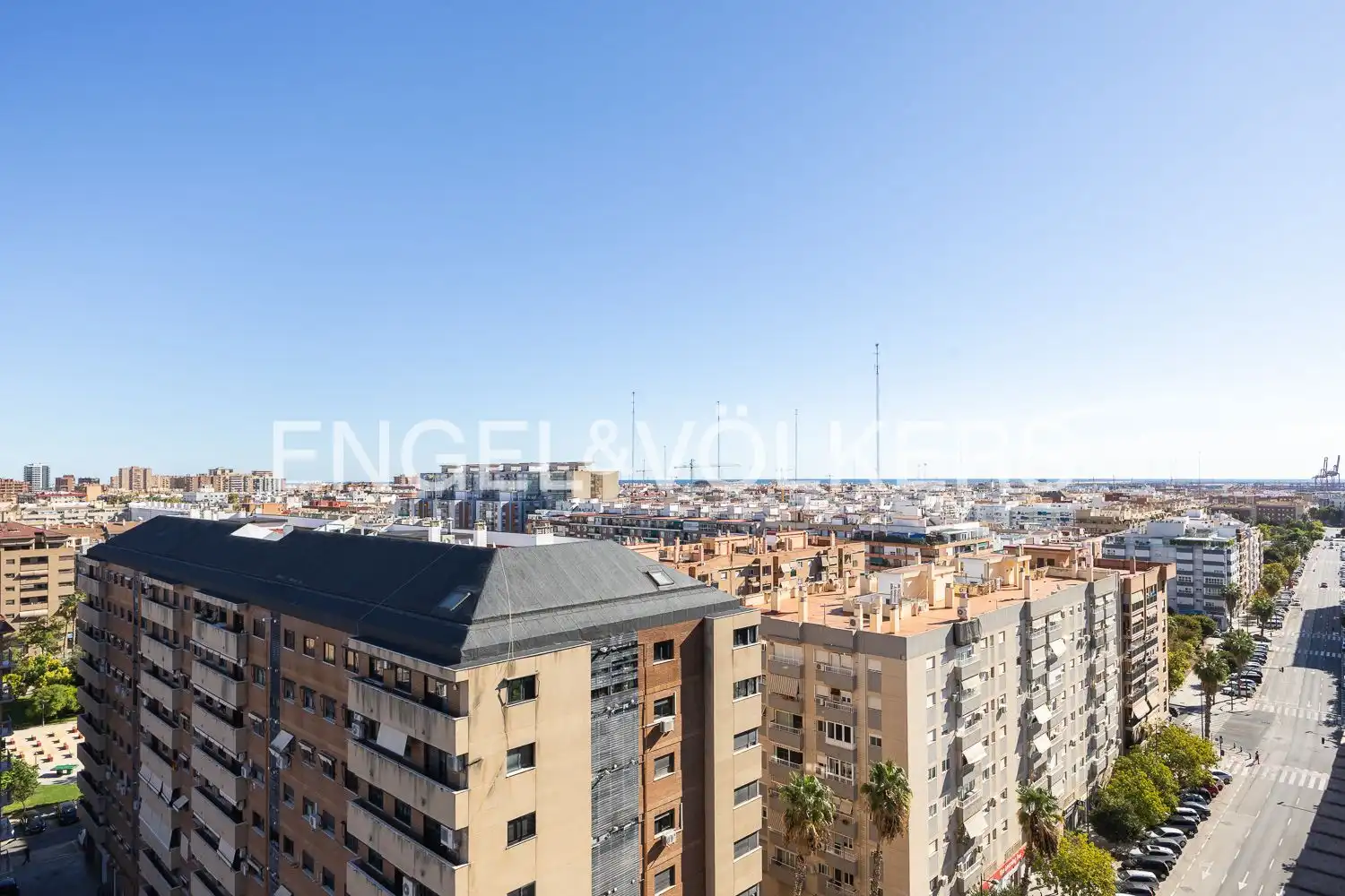 Vista exterior de Ático de alquiler en Camins al Grau