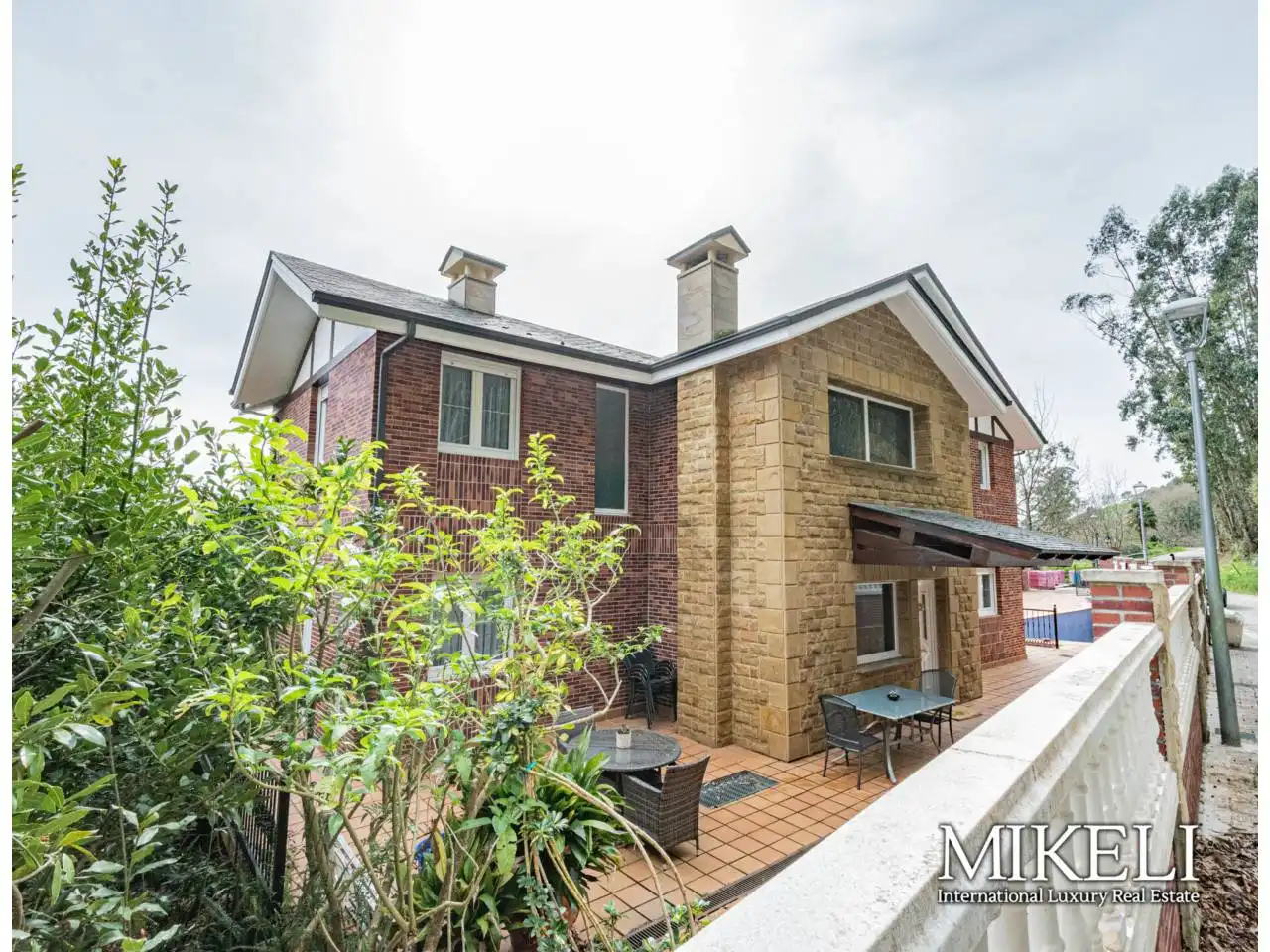Vista exterior de Casa o chalet en venta en Piélagos con Aire acondicionado, Calefacción y Jardín privado
