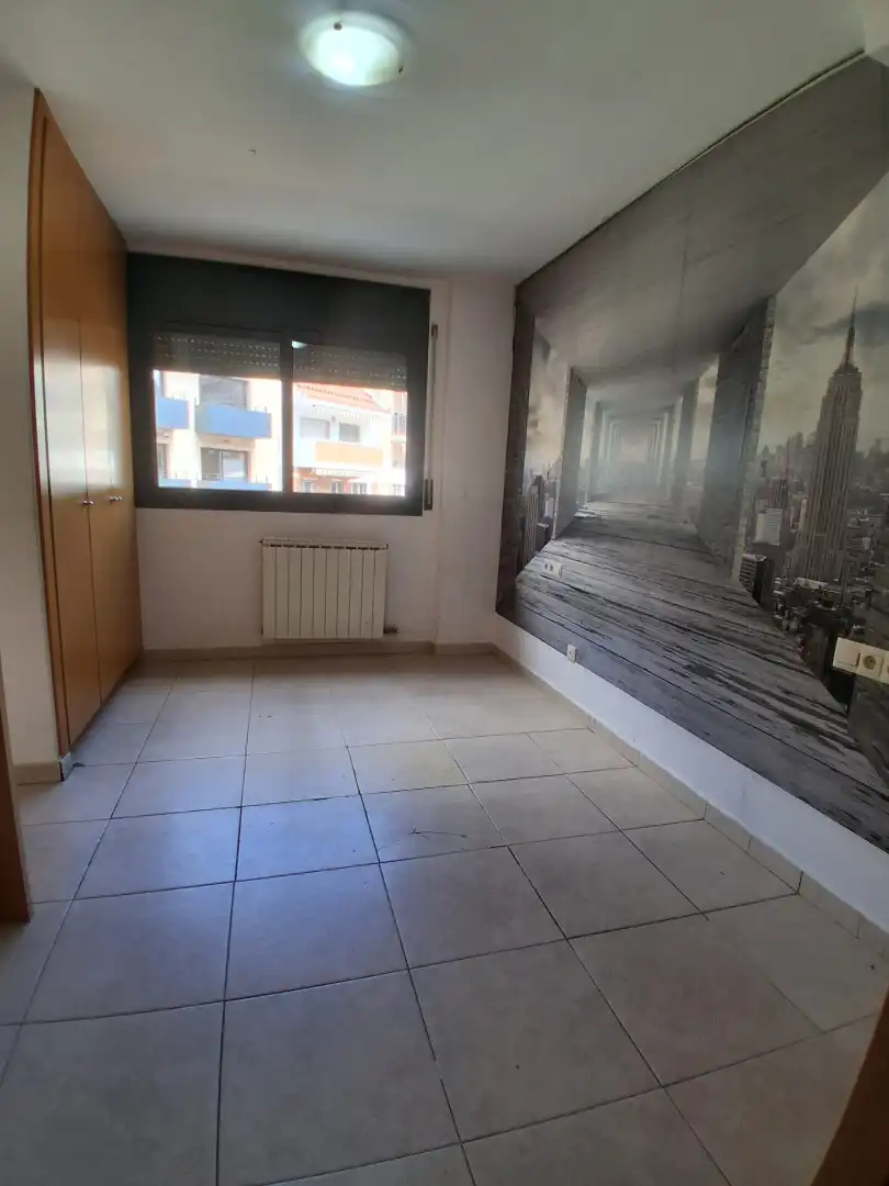 Habitación de Piso en venta en Rubí con Aire acondicionado, Horno y Balcón