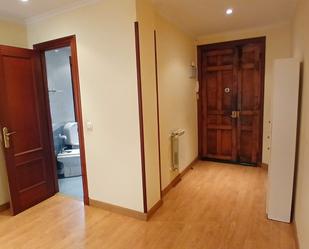 Flat to rent in Cabezón de la Sal  with Heating and Parquet flooring