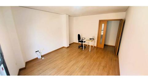 Foto 2 de Pis en venda a Ribera, Yuncler, Toledo