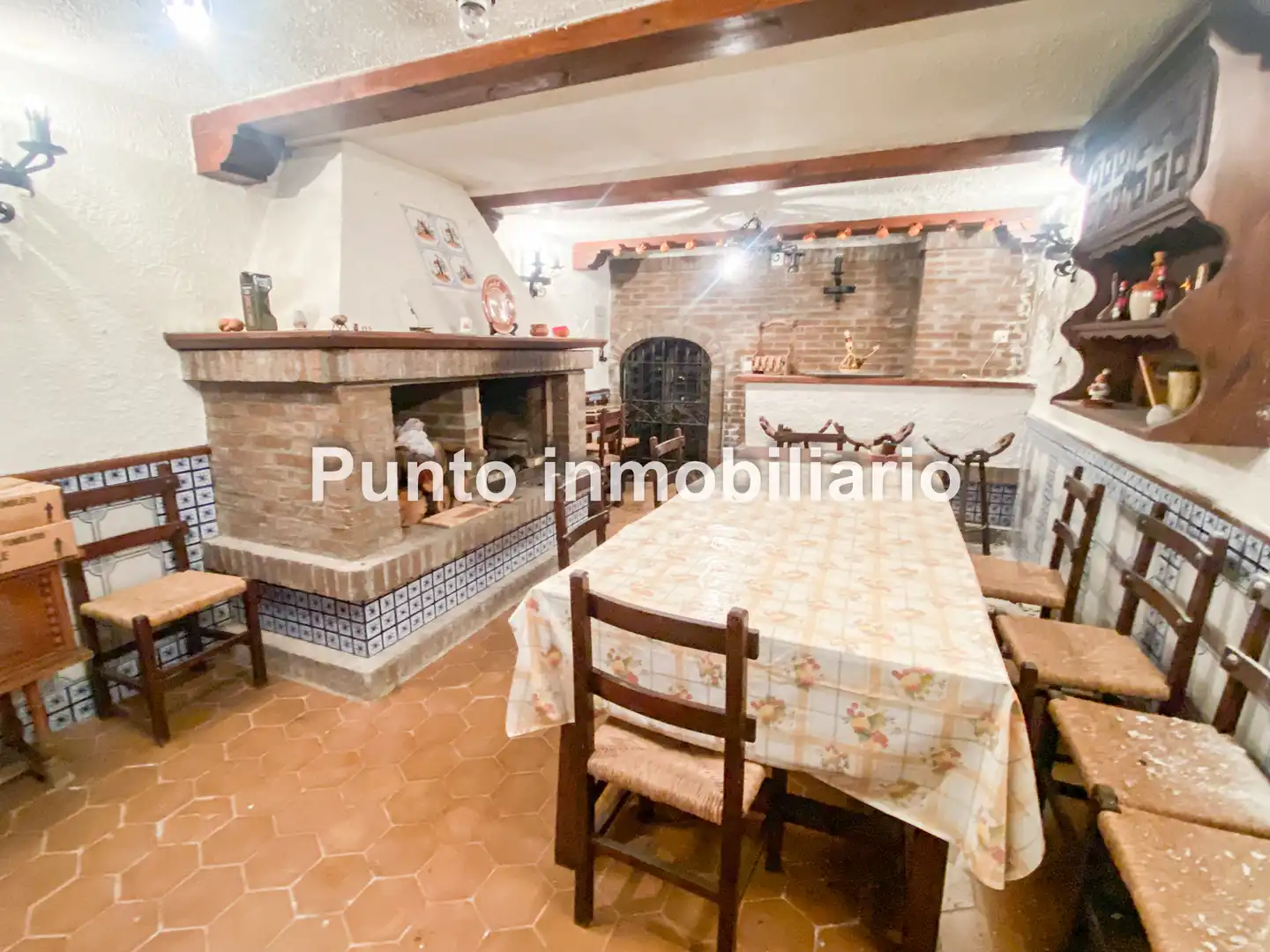 Casa adosada en venta en Tudela de Duero con Calefacción, Jardín privado y Terraza