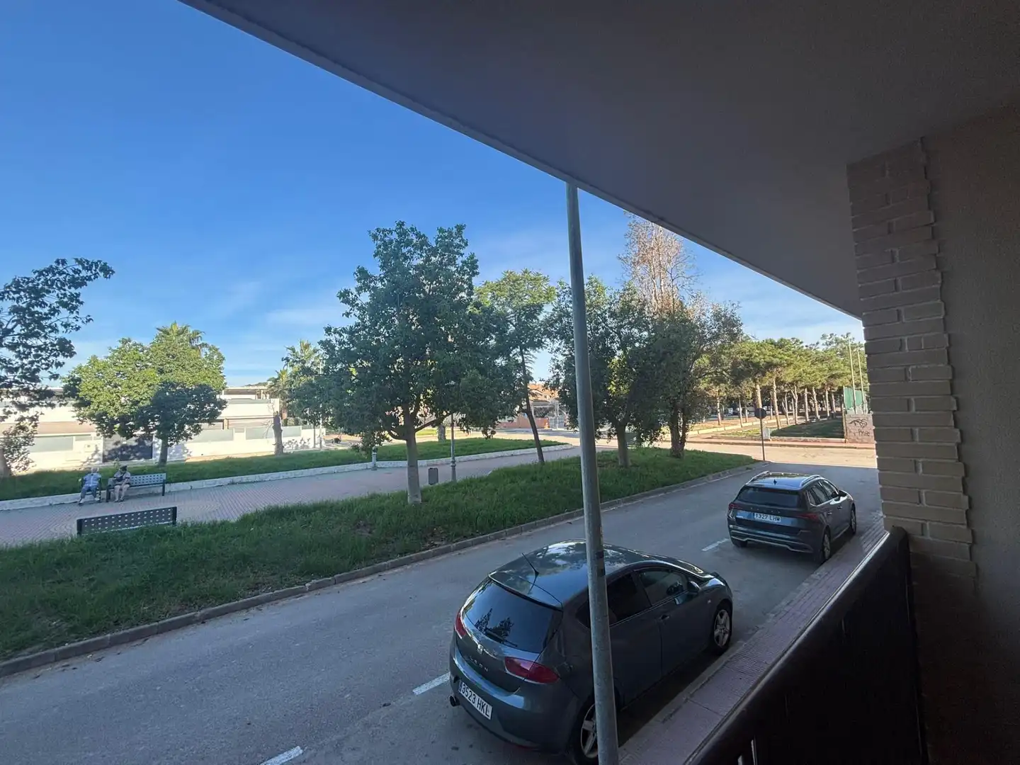 Vista exterior de Dúplex de alquiler en Los Alcázares con Jardín privado, Terraza y Amueblado