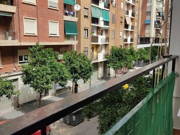 Apartamento con balcón en venta en Calle HIGINIO NOJA (PROFESSOR)
