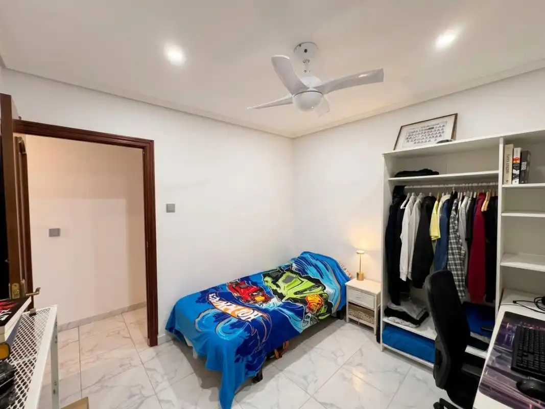 Wohnung zum Verkauf in Madrid mit Heizung, Terrasse und Balkon
