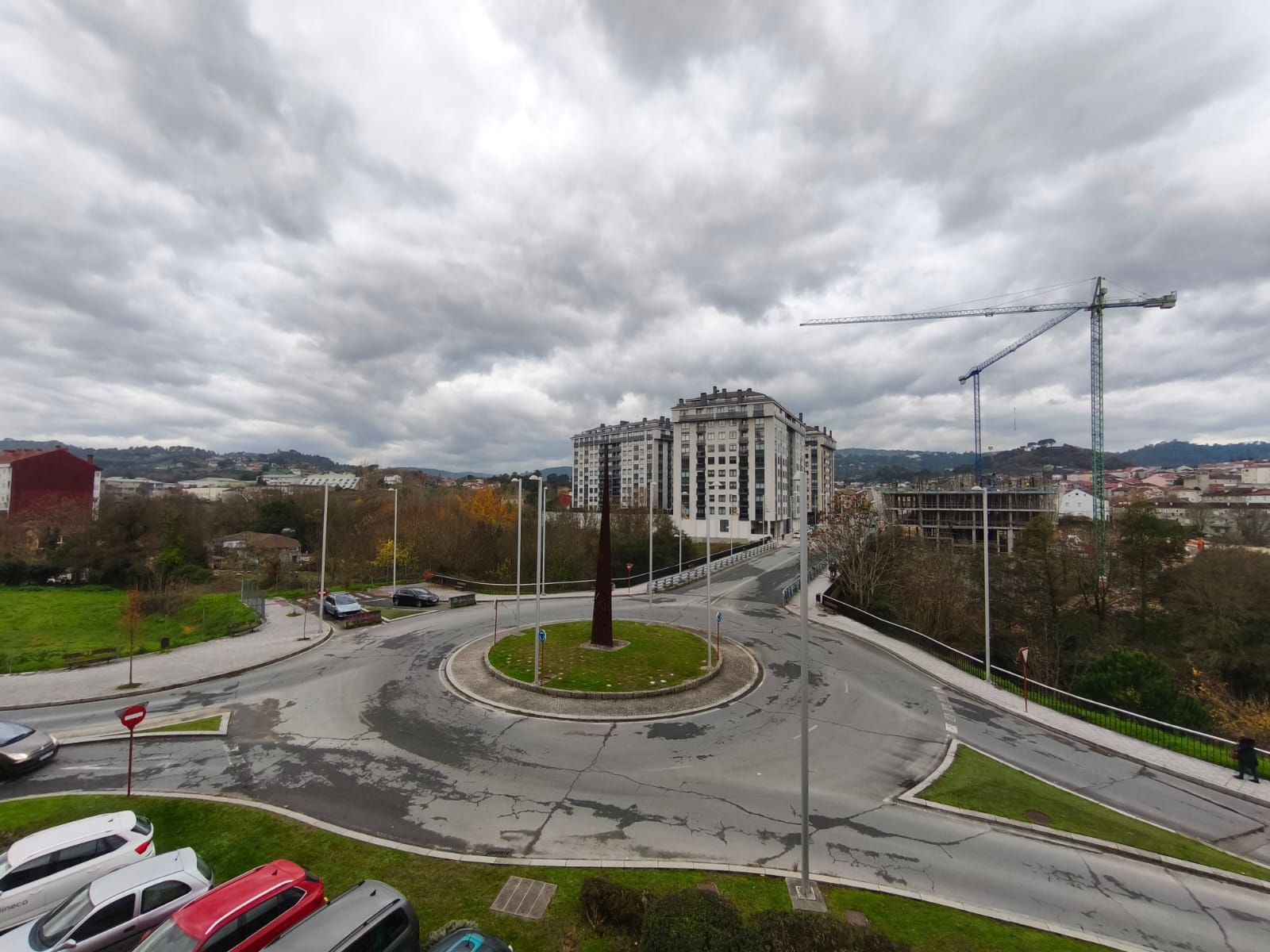 Vista exterior de Dúplex en venda en Ourense Capital  amb Calefacció, Parquet i Forn