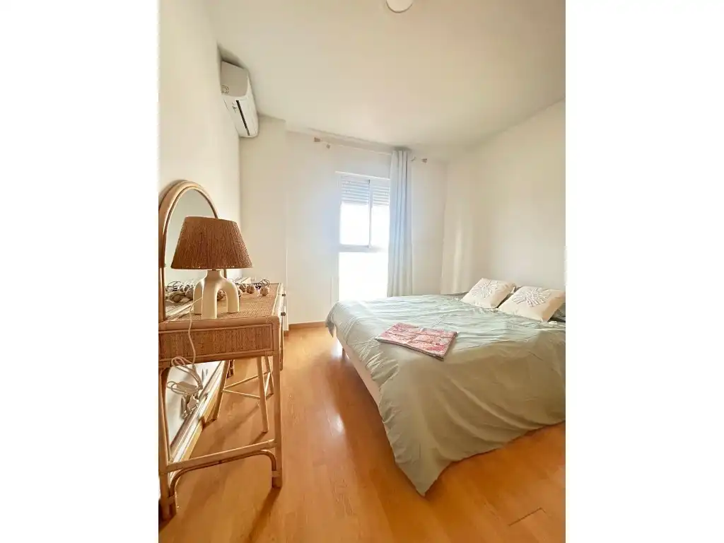 Schlafzimmer von Dachboden zum Verkauf in Villaviciosa de Odón