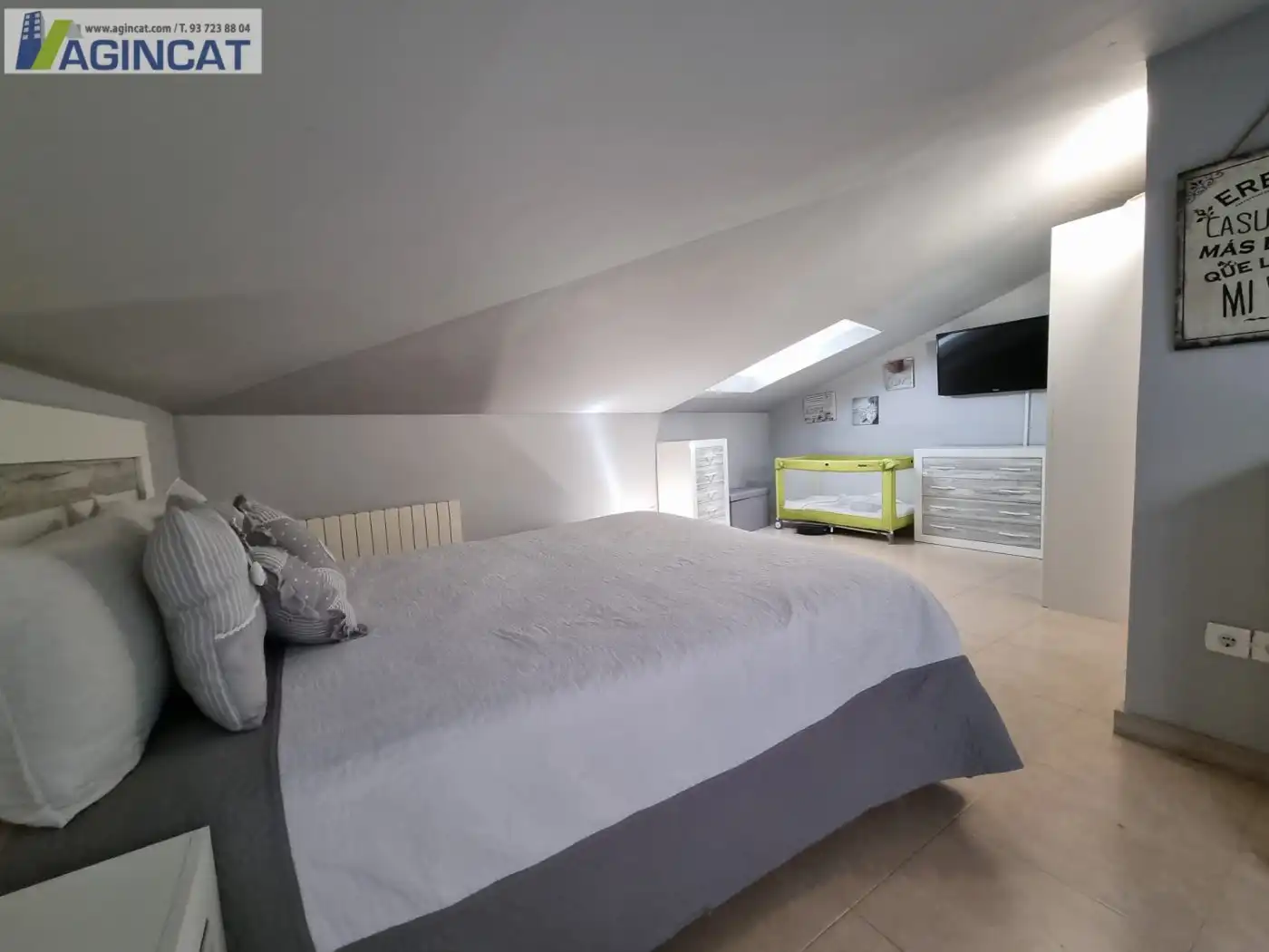 Habitación de Ático en venta en Sabadell con Terraza, Amueblado y Alarma