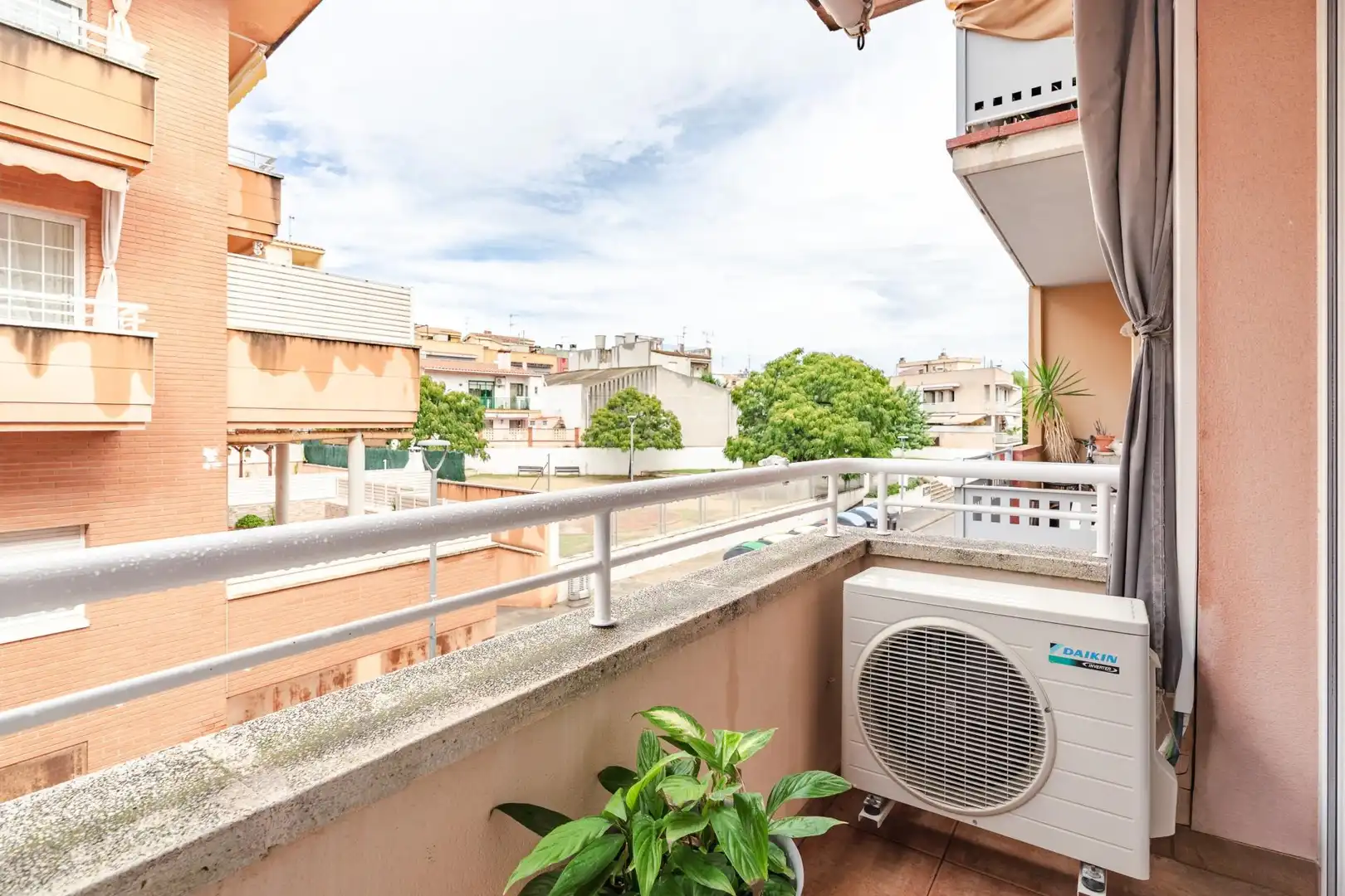 Balcony of Flat for sale in Santa Maria - L'Eixample - Sud Sumella