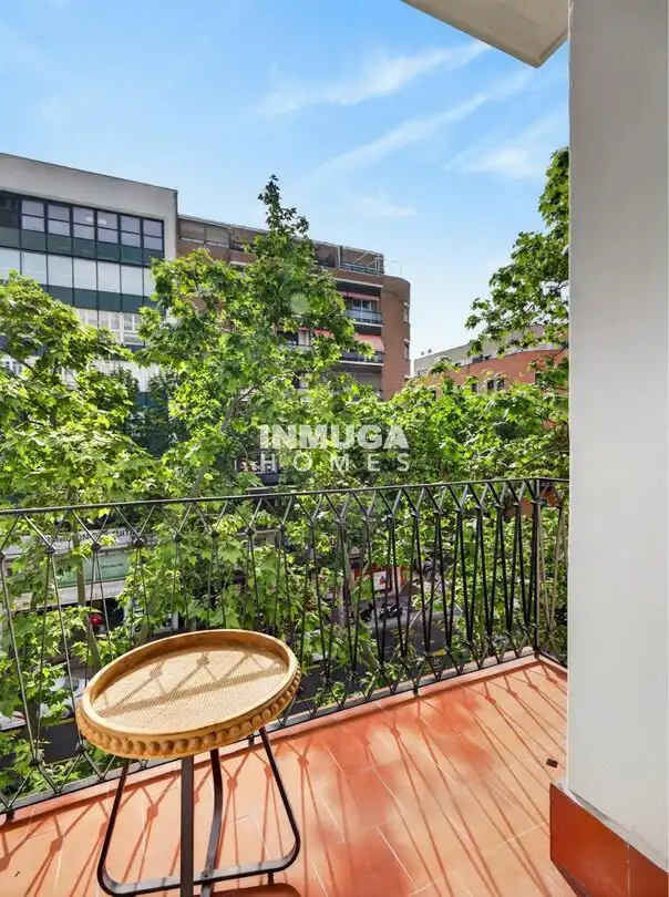 Vista exterior de Piso en venta en Madrid con Aire acondicionado, Calefacción y Terraza