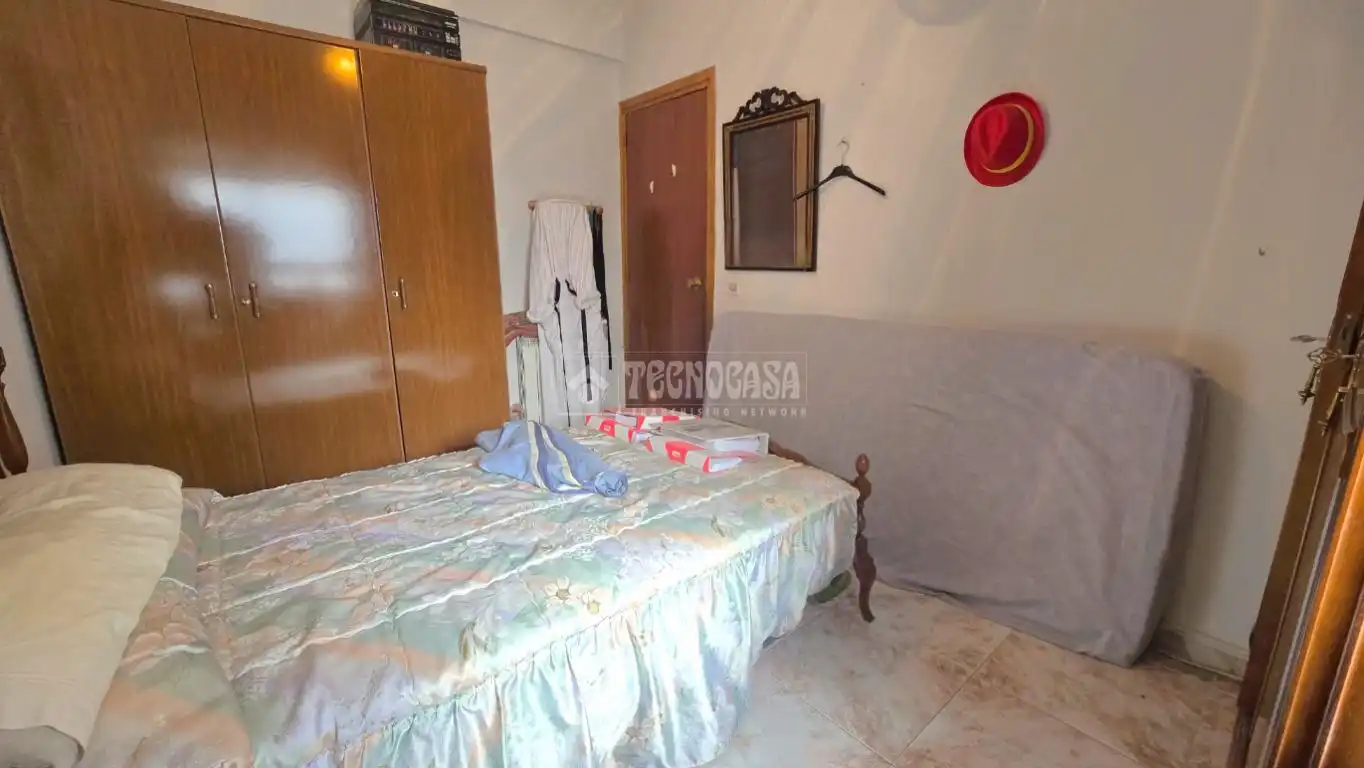 Bedroom of Flat for sale in Talavera de la Reina  with Air Conditioner, Heating and Balcony