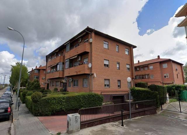 Garaje en Venta en Cm de los Alamillos en Velilla de San Antonio