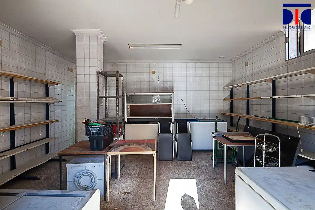 Local comercial en venta en Avenida de Bellavista