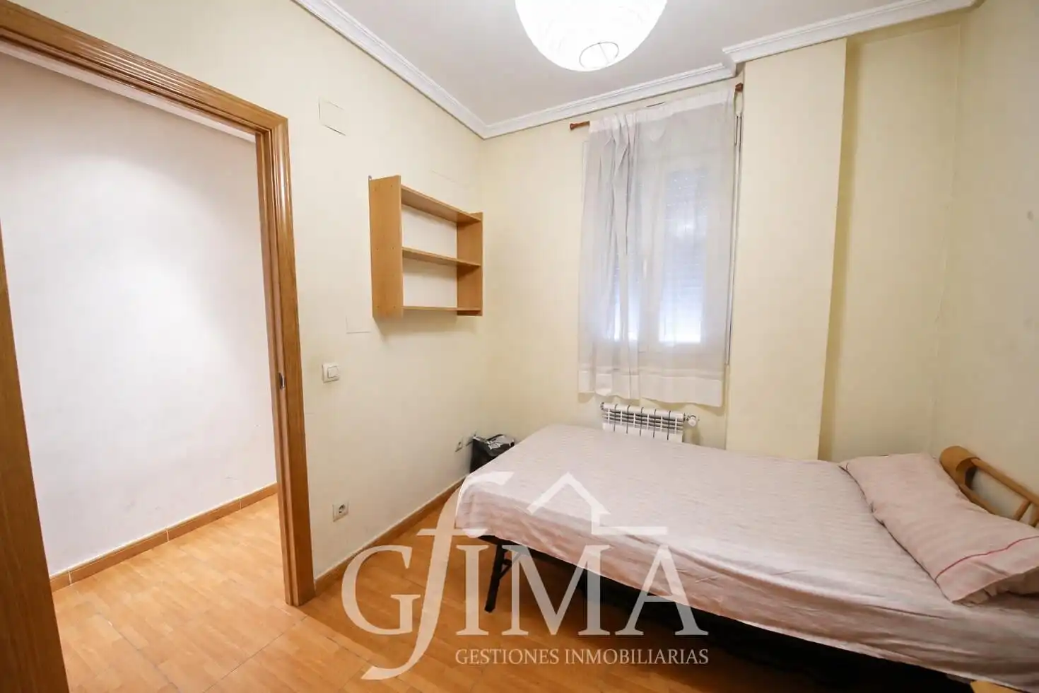 Habitación de Piso en venta en Tomelloso con Calefacción, Amueblado y Balcón