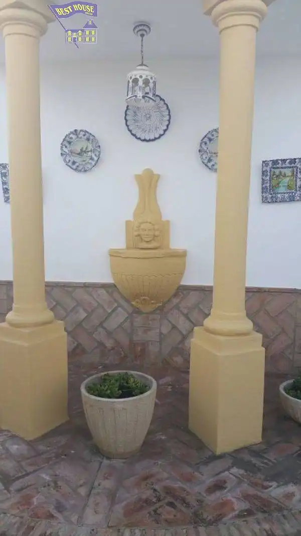 Casa o xalet en venda en Arcos de la Frontera amb Aire condicionat, Jardí privat i Traster