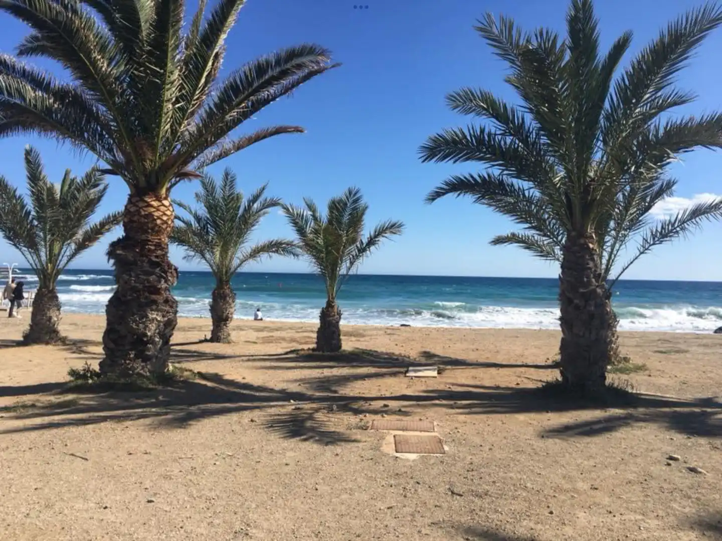 Vista exterior de Casa adosada en venda en Torrevieja amb Terrassa, Forn i Balcó