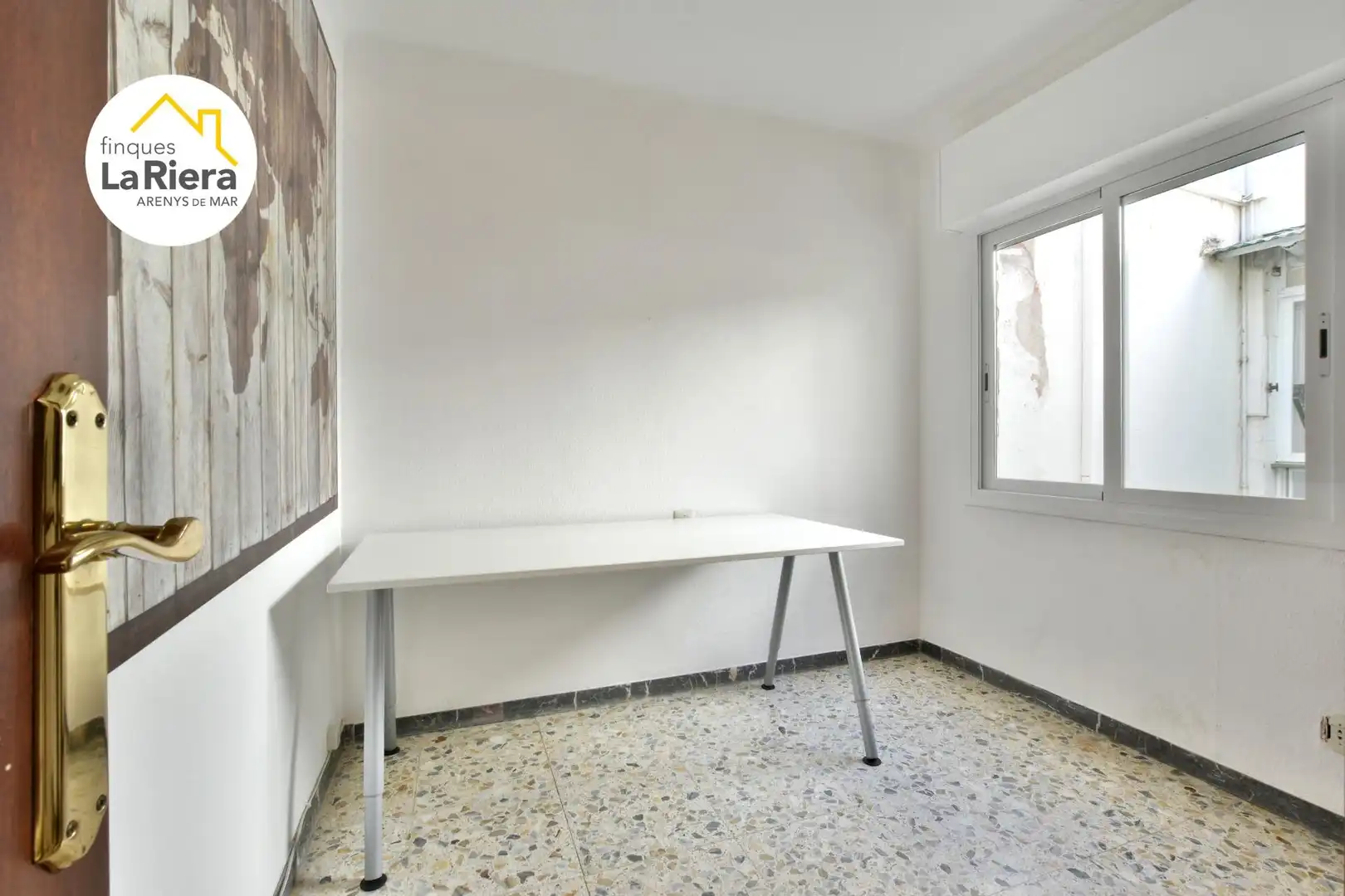 Wohnung zum Verkauf in Arenys de Mar mit Klimaanlage, Heizung und Terrasse