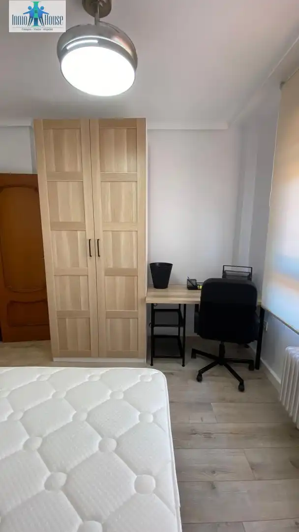 Habitación de Piso de alquiler en Albacete con Aire acondicionado, Calefacción y Terraza
