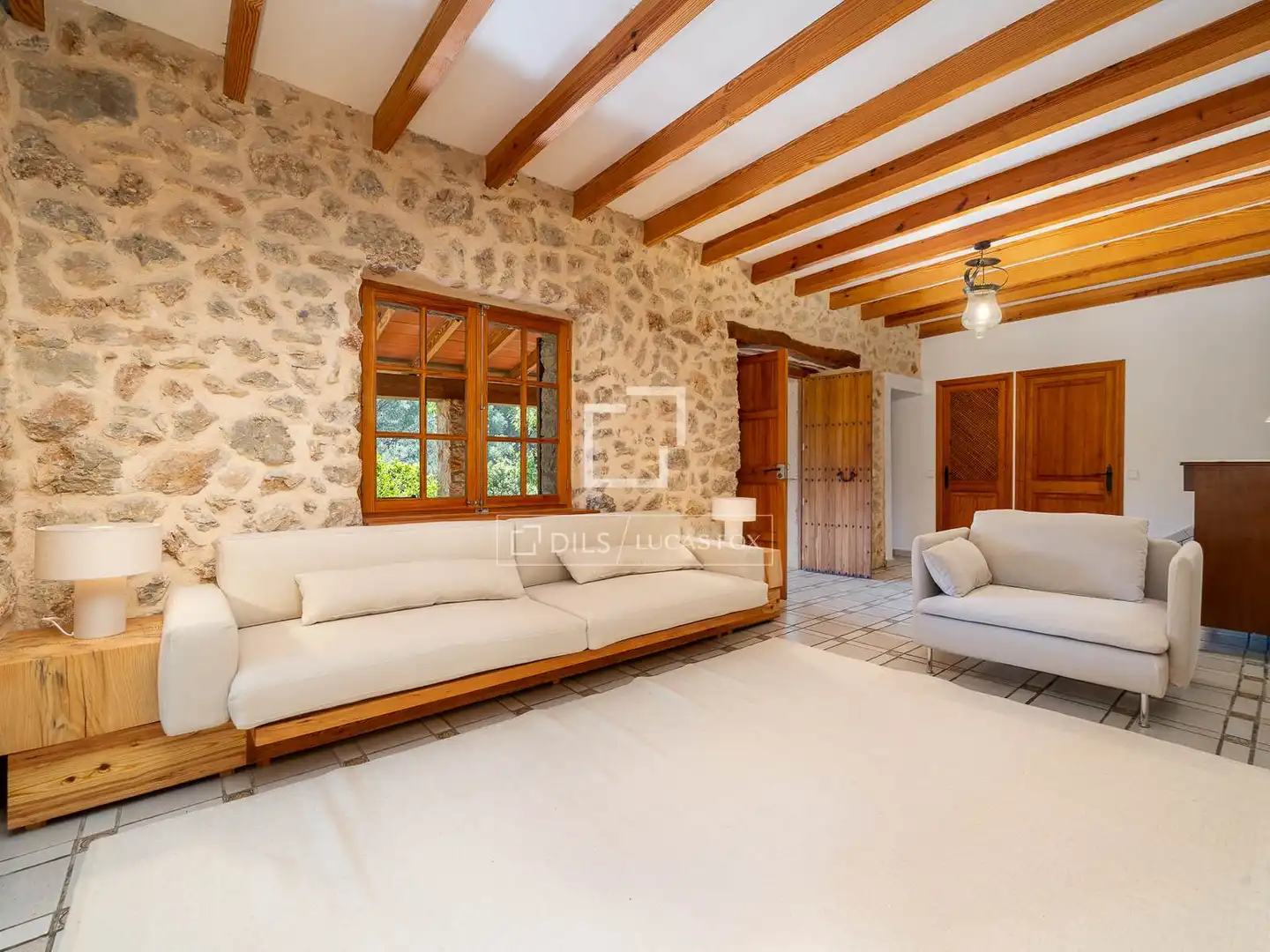 Sala de estar de Finca rústica de alquiler en Mancor de la Vall con Jardín privado, Terraza y Trastero