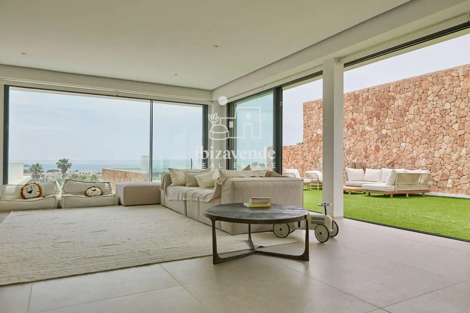 Sala de estar de Casa o chalet de alquiler en Santa Eulària des Riu con Aire acondicionado, Calefacción y Jardín privado